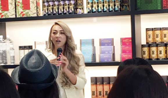 トークセッションを行うゲンキングさん